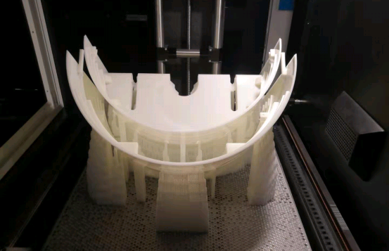 為什么要選擇SLA 3D打印機？使用SLA 3D打印機的好處有哪些？